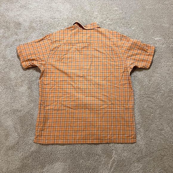 Men’s Columbia Short Sleeve Button Down Shirt Size Medium - Picture 2 of 8